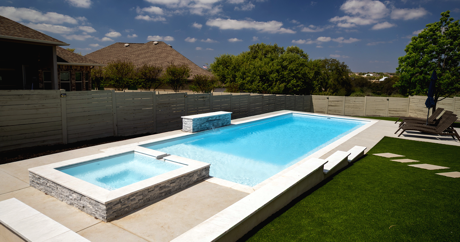 Dream Backyard Oasis with Spa | Pecos